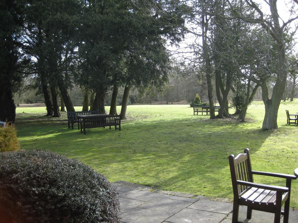 Denham Grove Hotel Luaran gambar